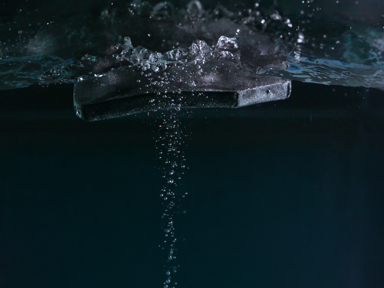 RF2 Positive buoyant plates that defeat M855 green tip
